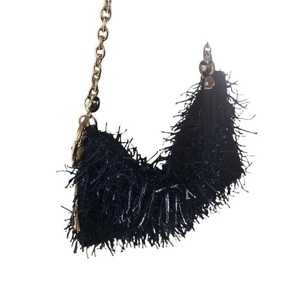 Badgley Mischka Feather black with gold hardware evening handbag - Picture 5 of 7